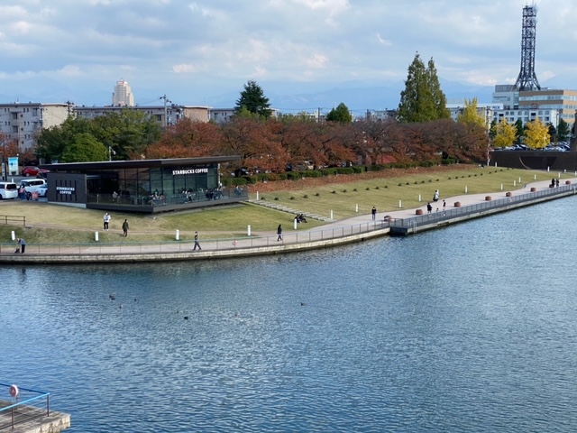 環水公園とスタバと